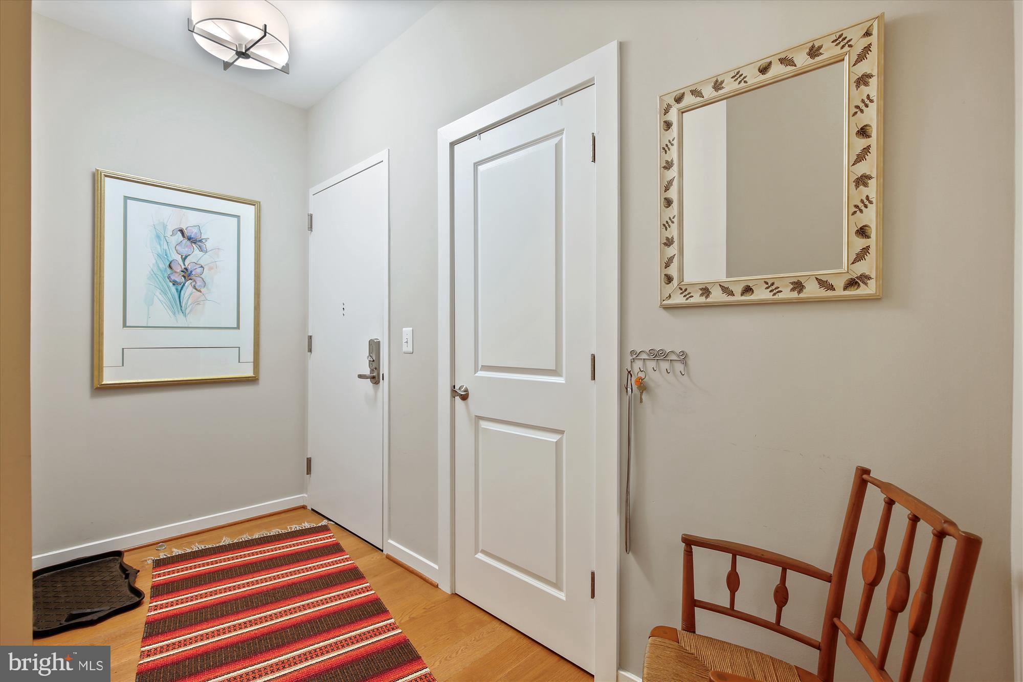 THE ENCLAVE - Residential