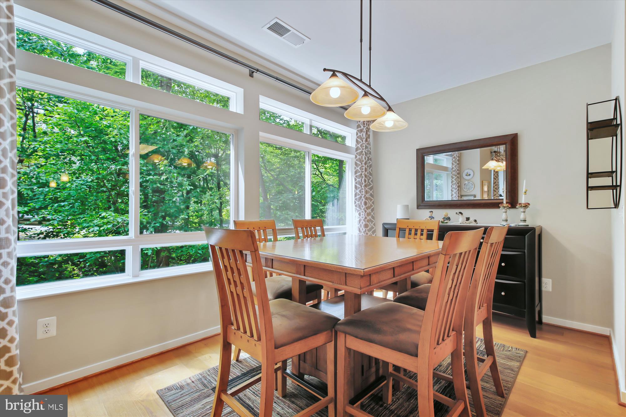 THE ENCLAVE - Residential