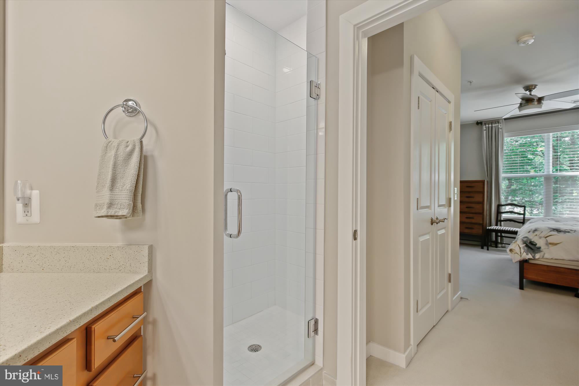 THE ENCLAVE - Residential