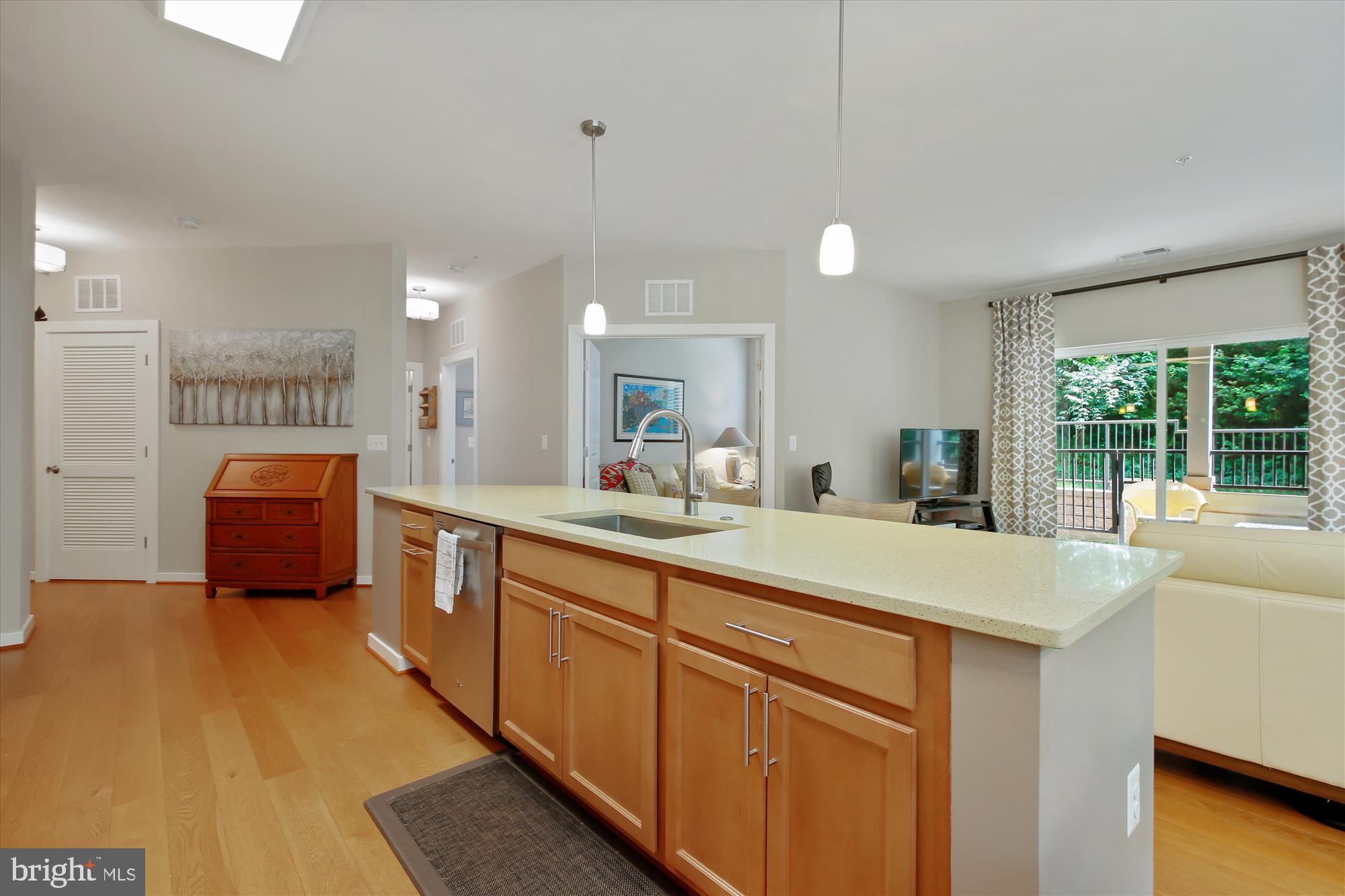 THE ENCLAVE - Residential