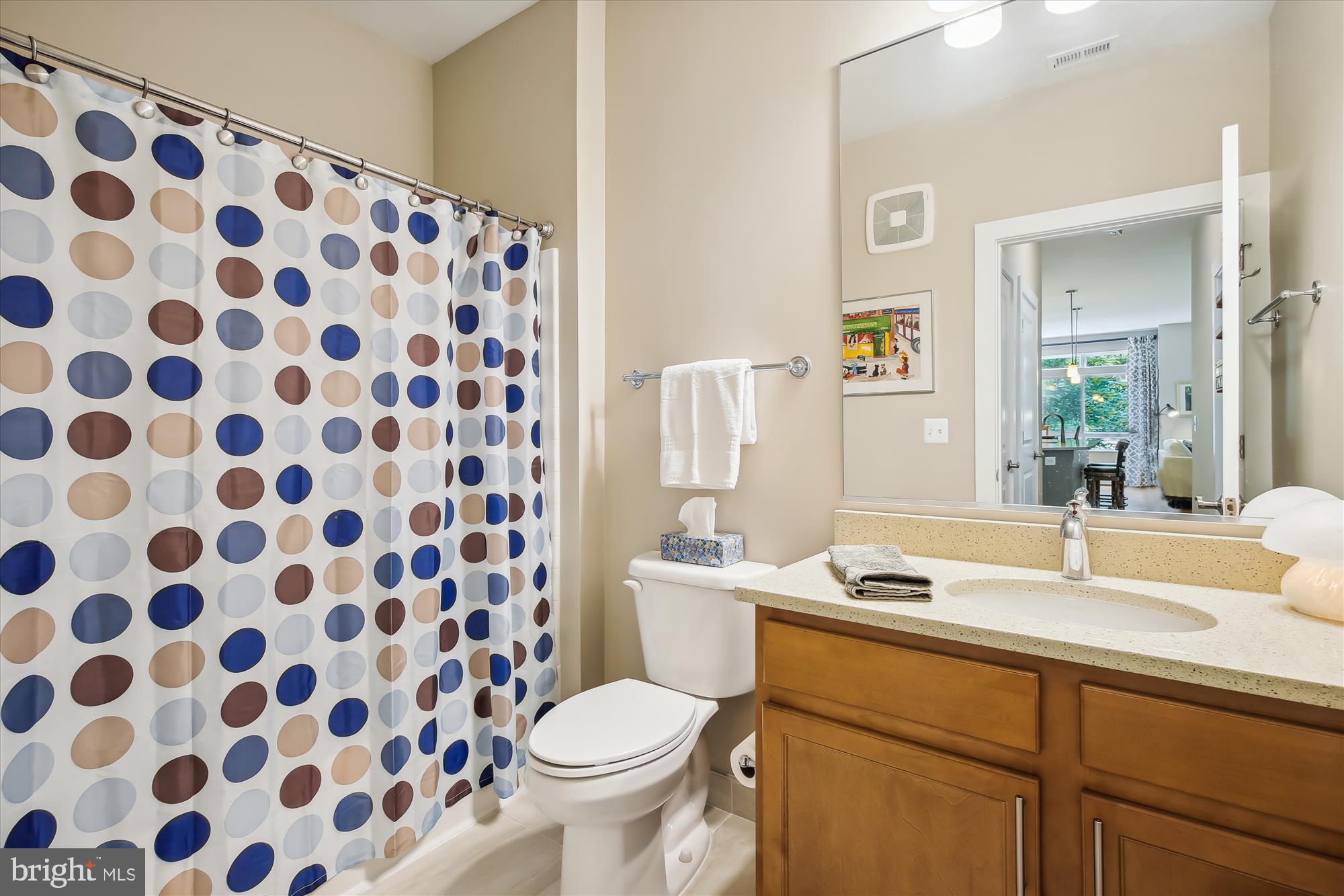 THE ENCLAVE - Residential