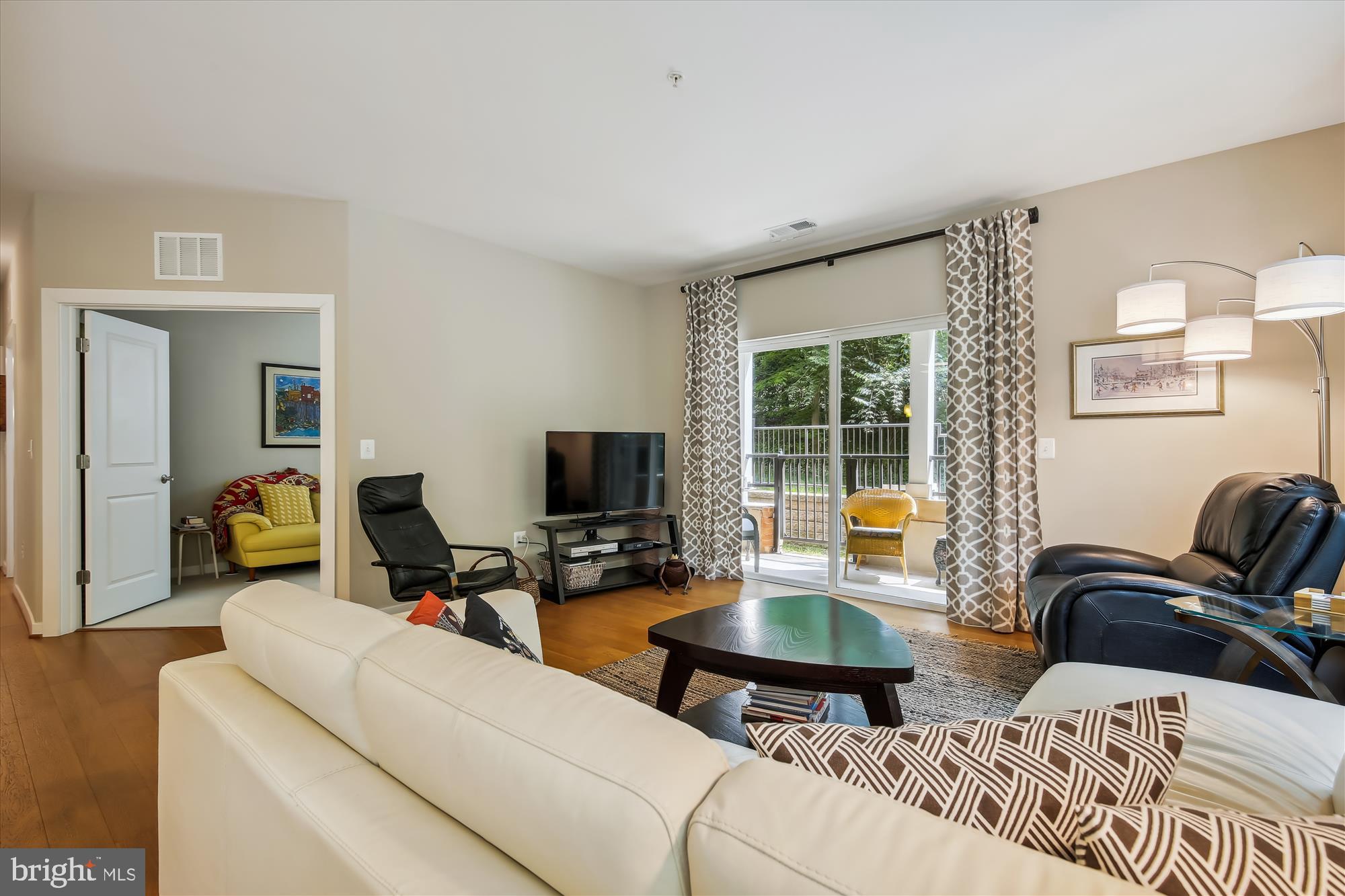 THE ENCLAVE - Residential