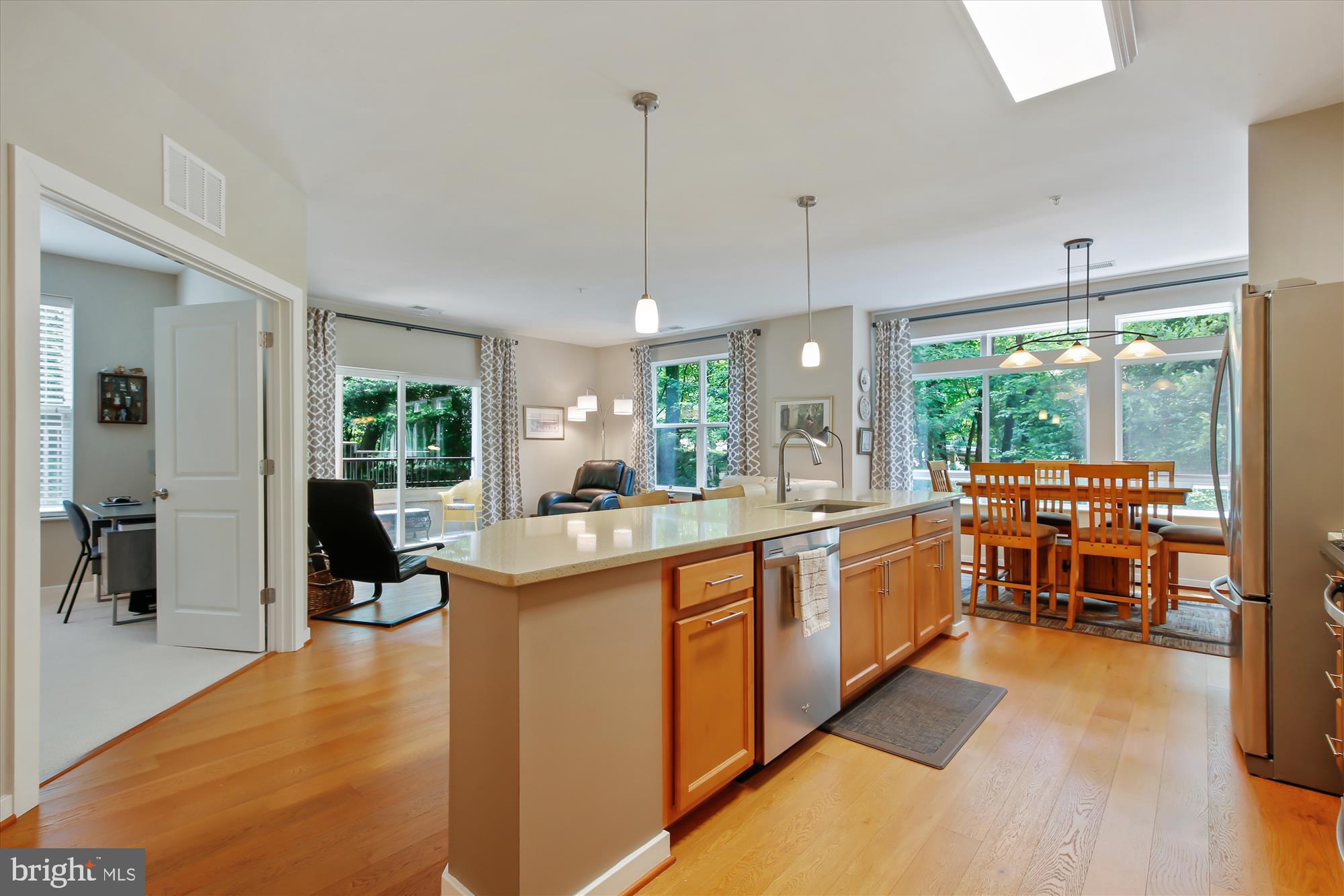 THE ENCLAVE - Residential