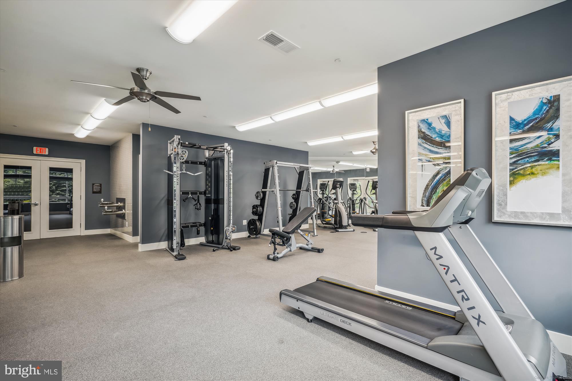 THE ENCLAVE - Residential