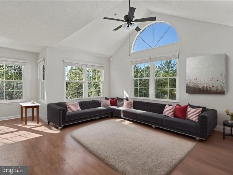 LAUREL LAKES - Residential Lease