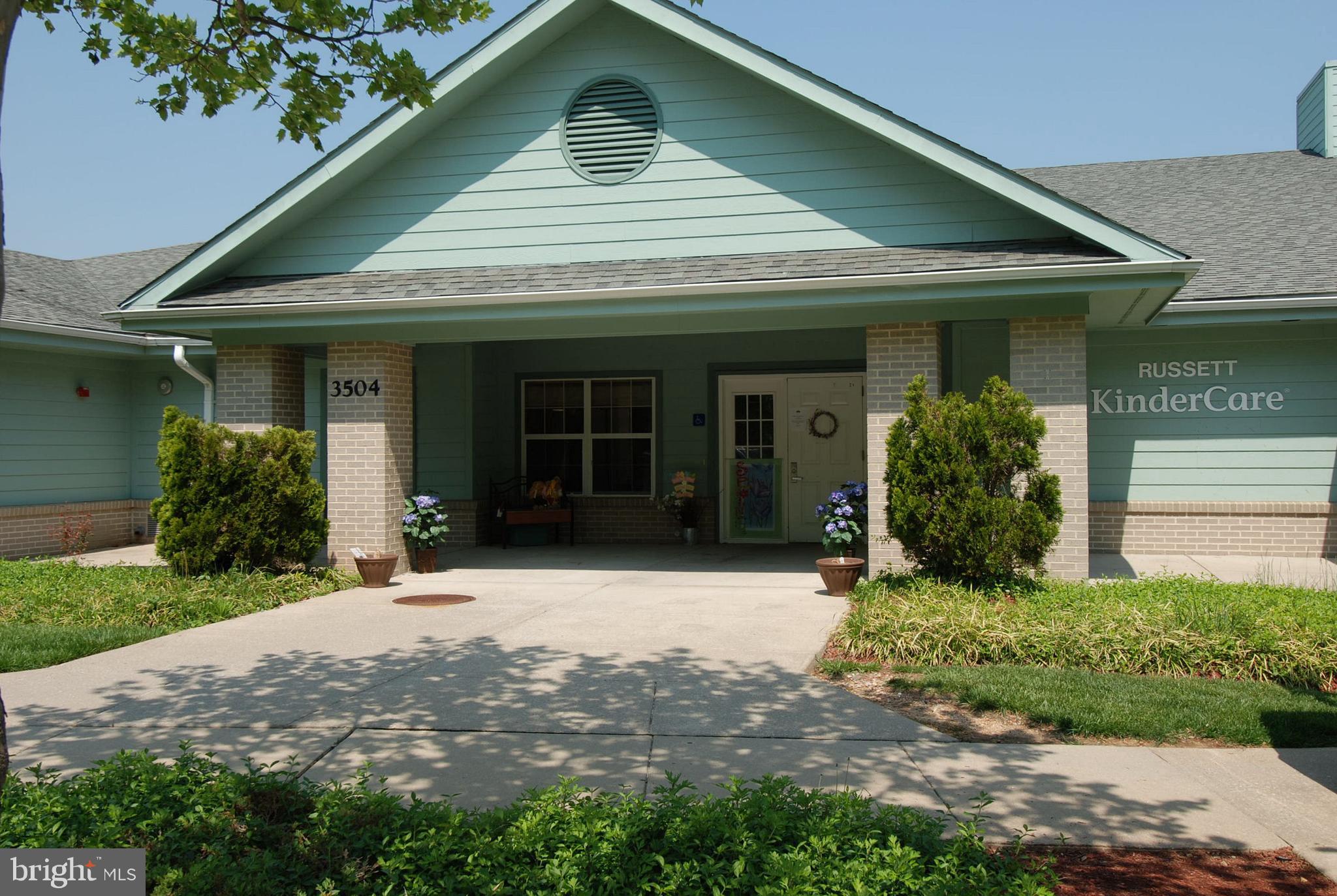 RUSSETT - Residential