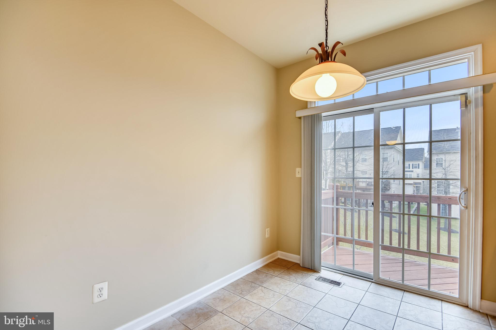 RUSSETT - Residential