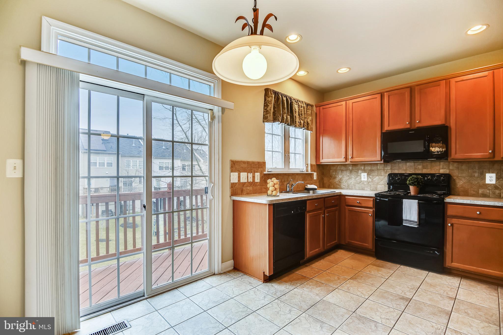 RUSSETT - Residential