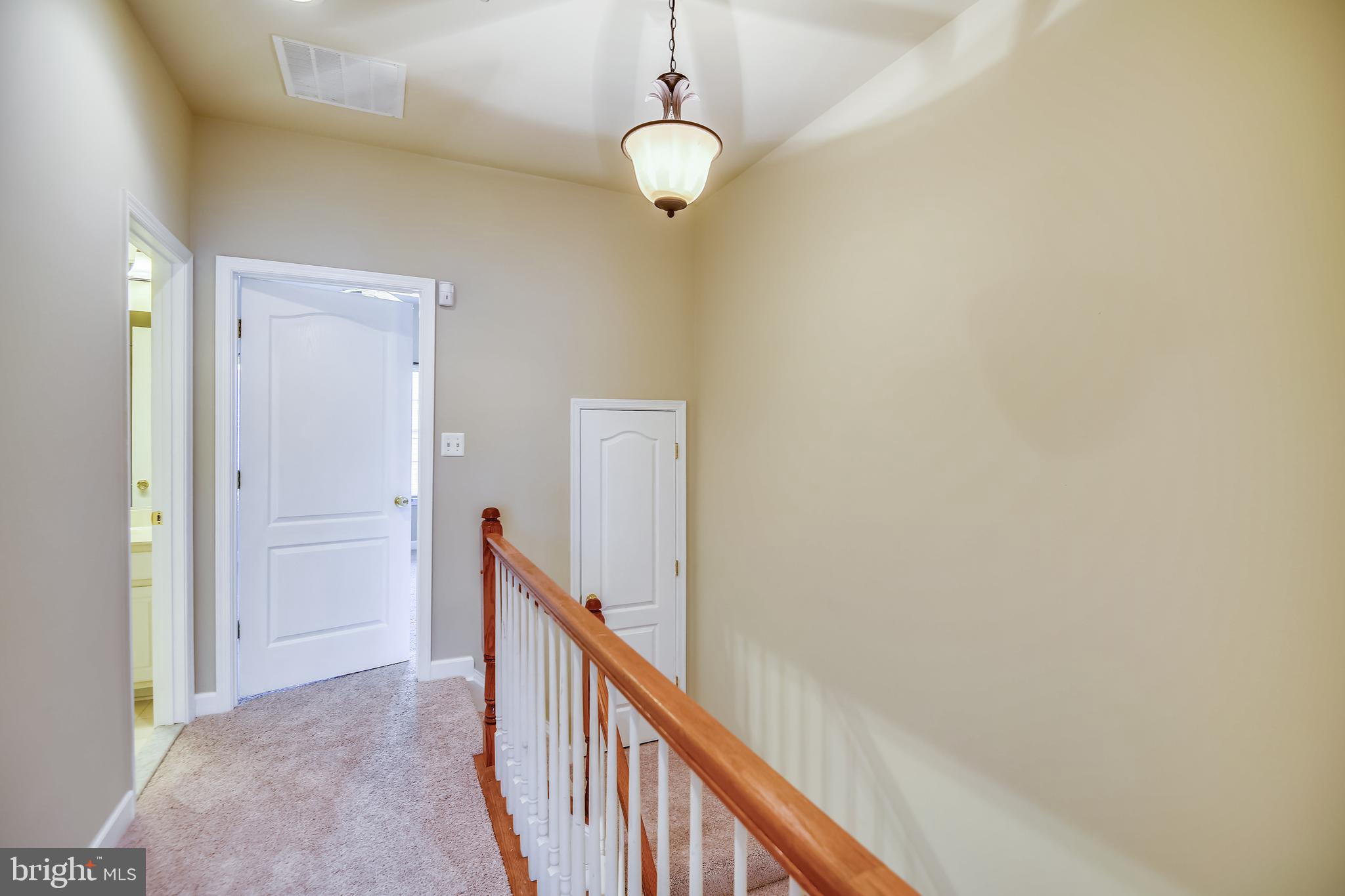 RUSSETT - Residential