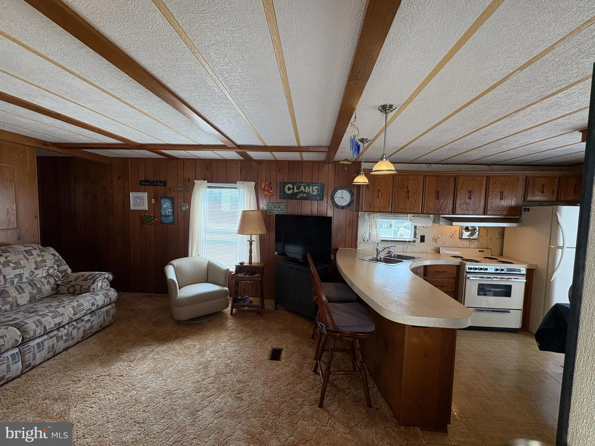 Ocean View, Delaware 19970, United States, 2 Bedrooms Bedrooms, ,1 BathroomBathrooms,Residential,Active,185185