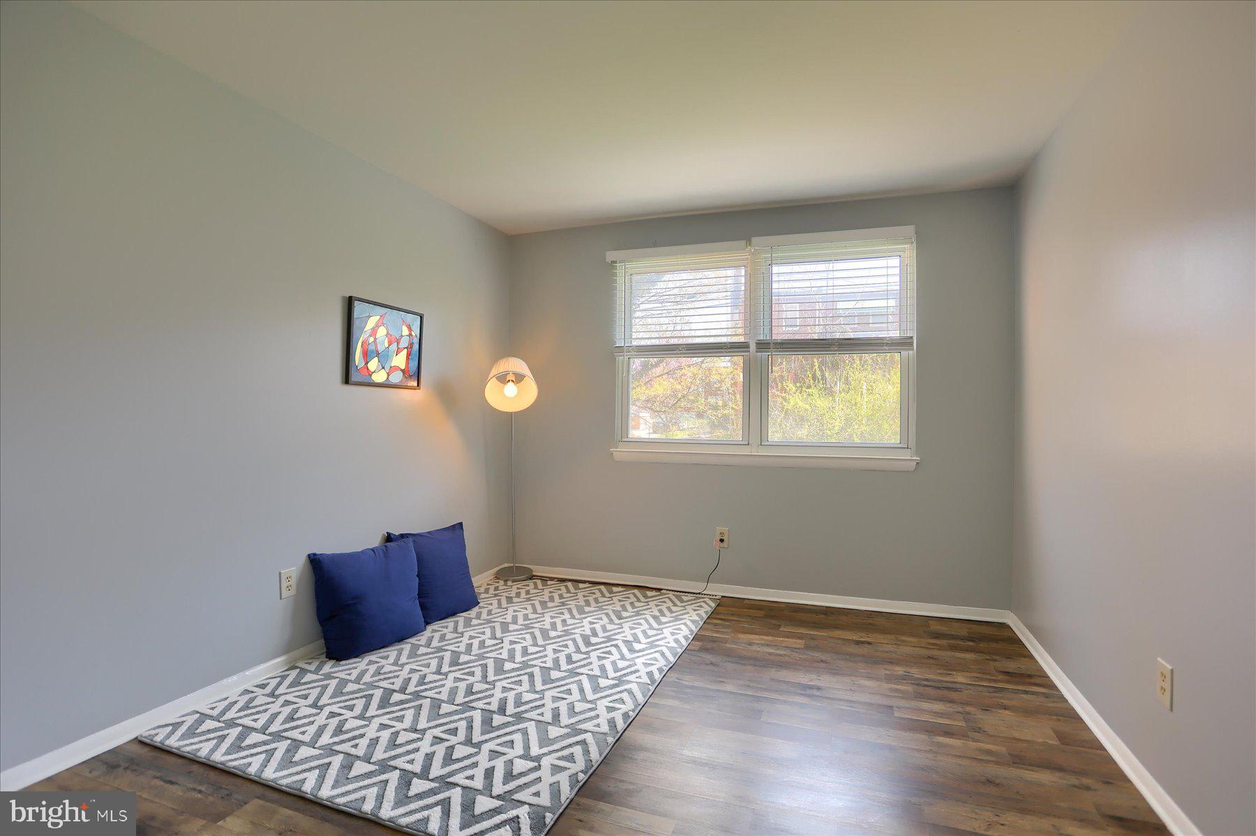 HIGHPOINTE CONDOMINIUM - Residential