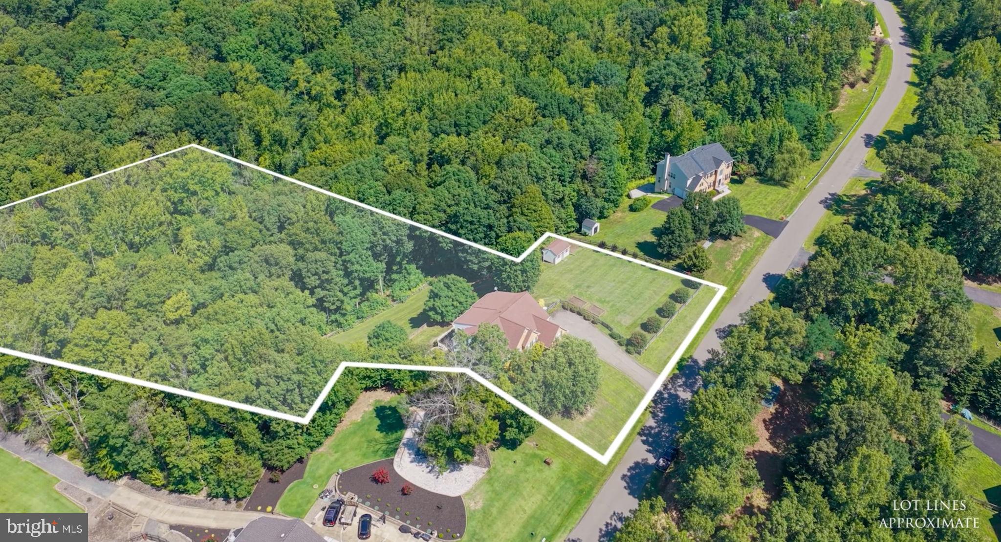 76 HIGH RIDGE DRIVE