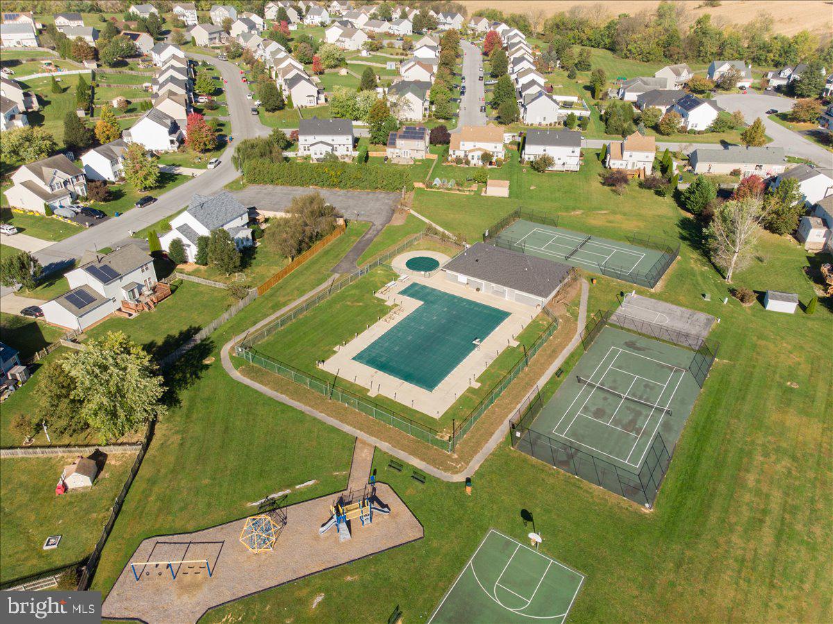 ST JAMES VILLAGE NORTH - Residential