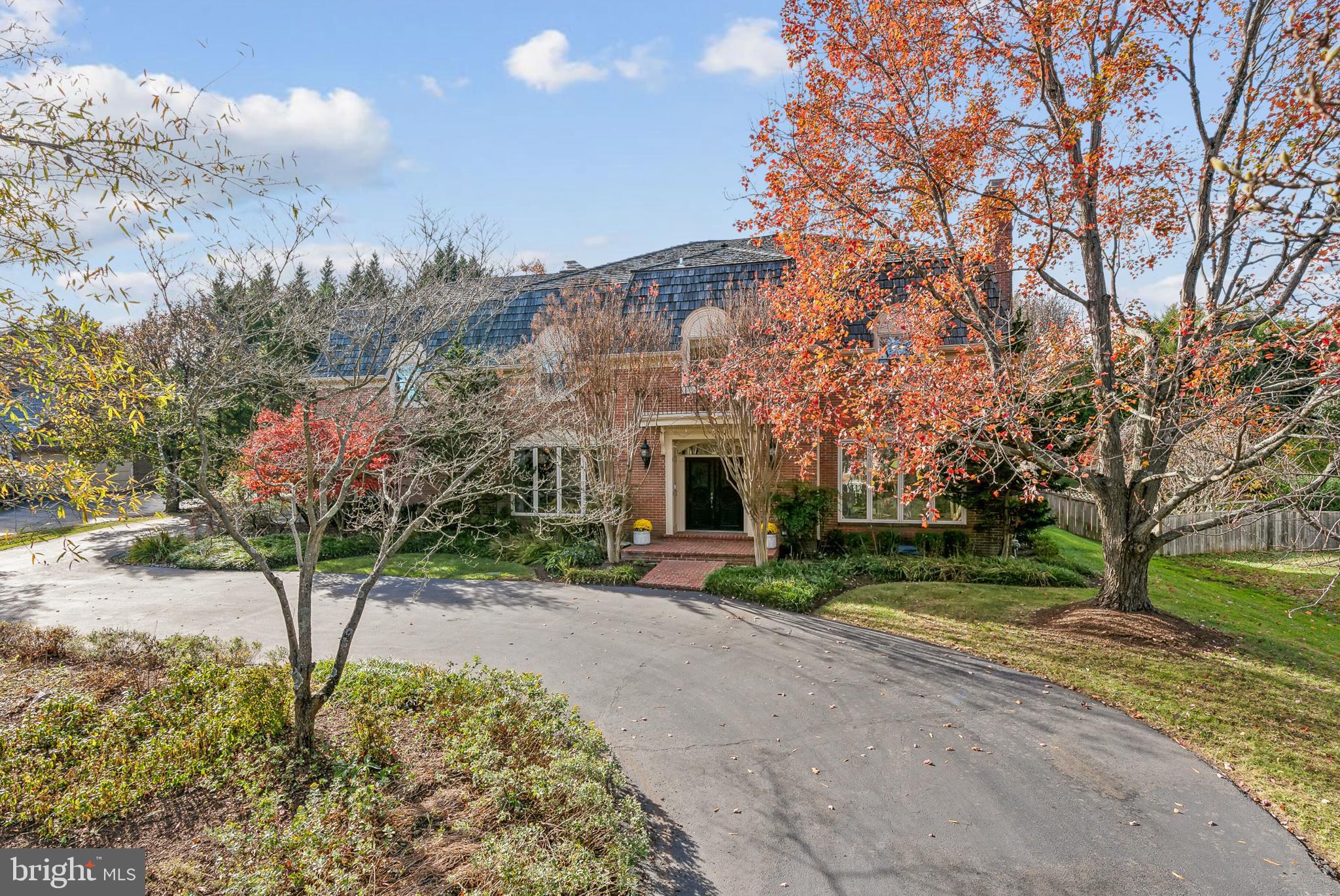 POTOMAC OUTSIDE - Residential