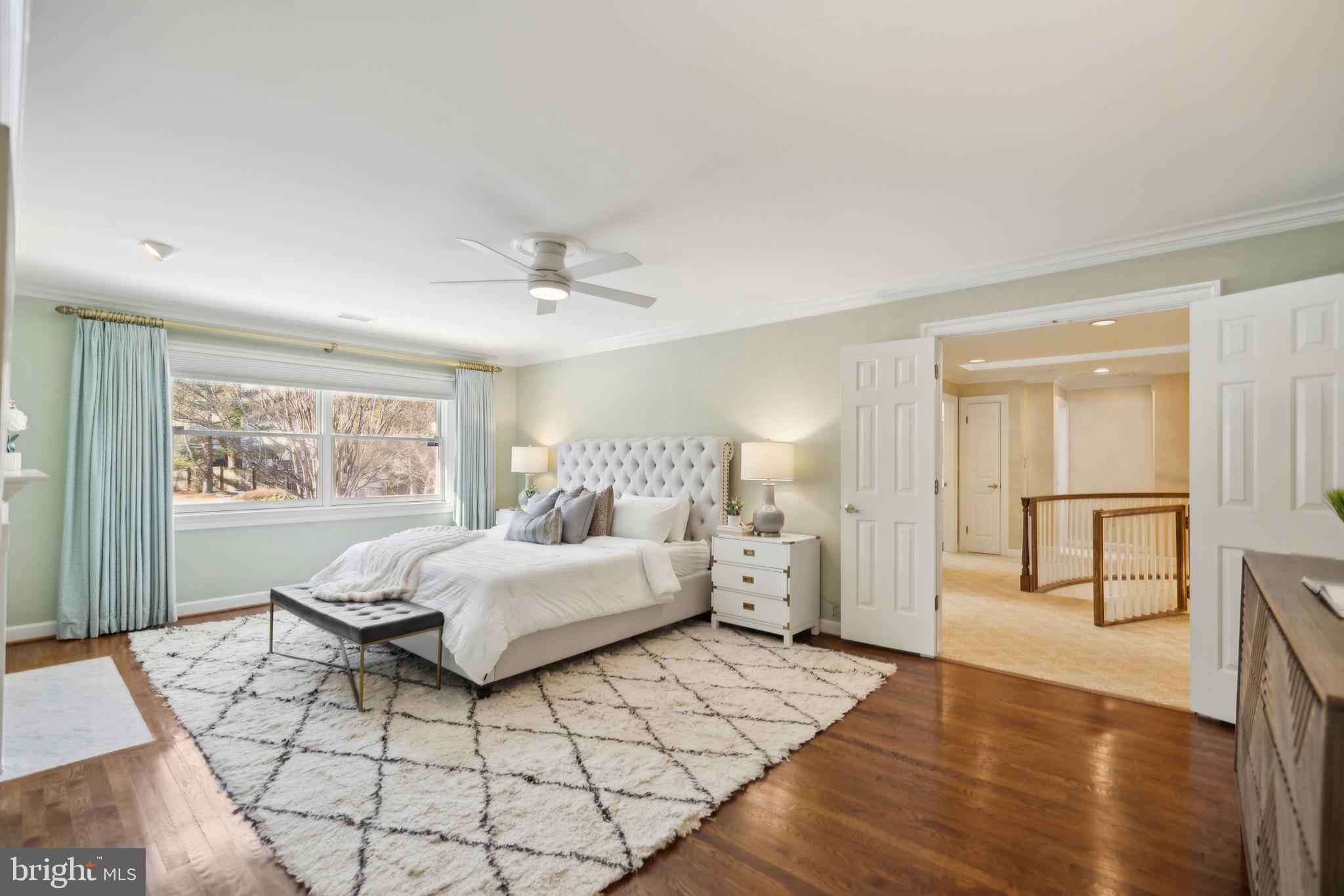 POTOMAC OUTSIDE - Residential