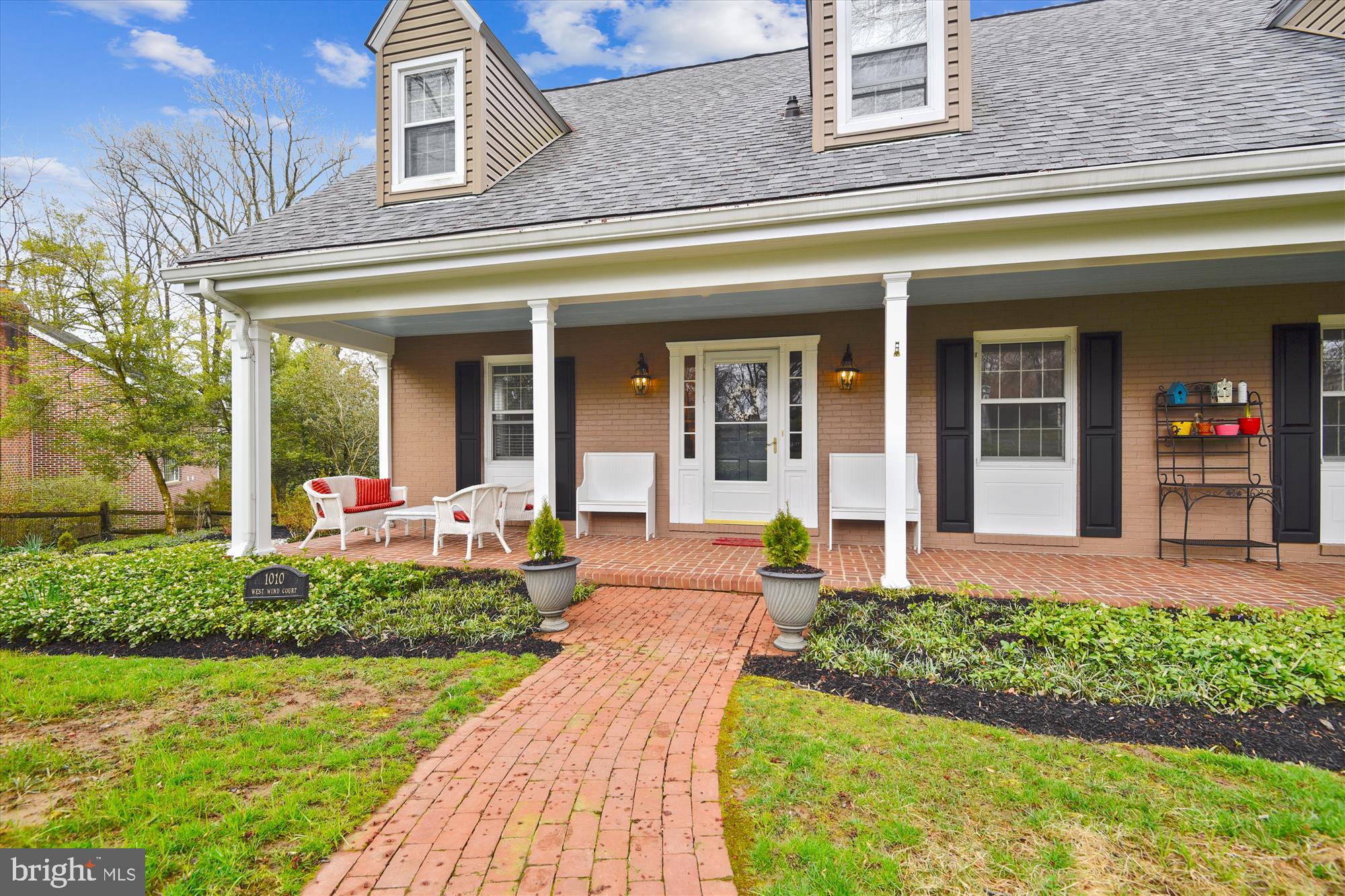 RUXTON - Residential