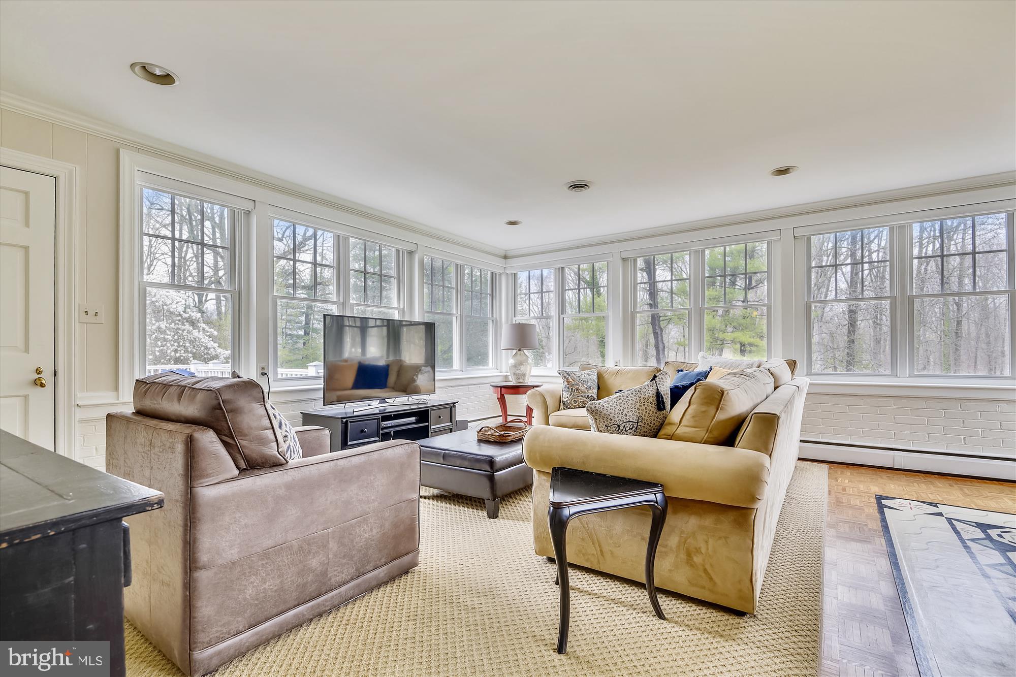 RUXTON - Residential