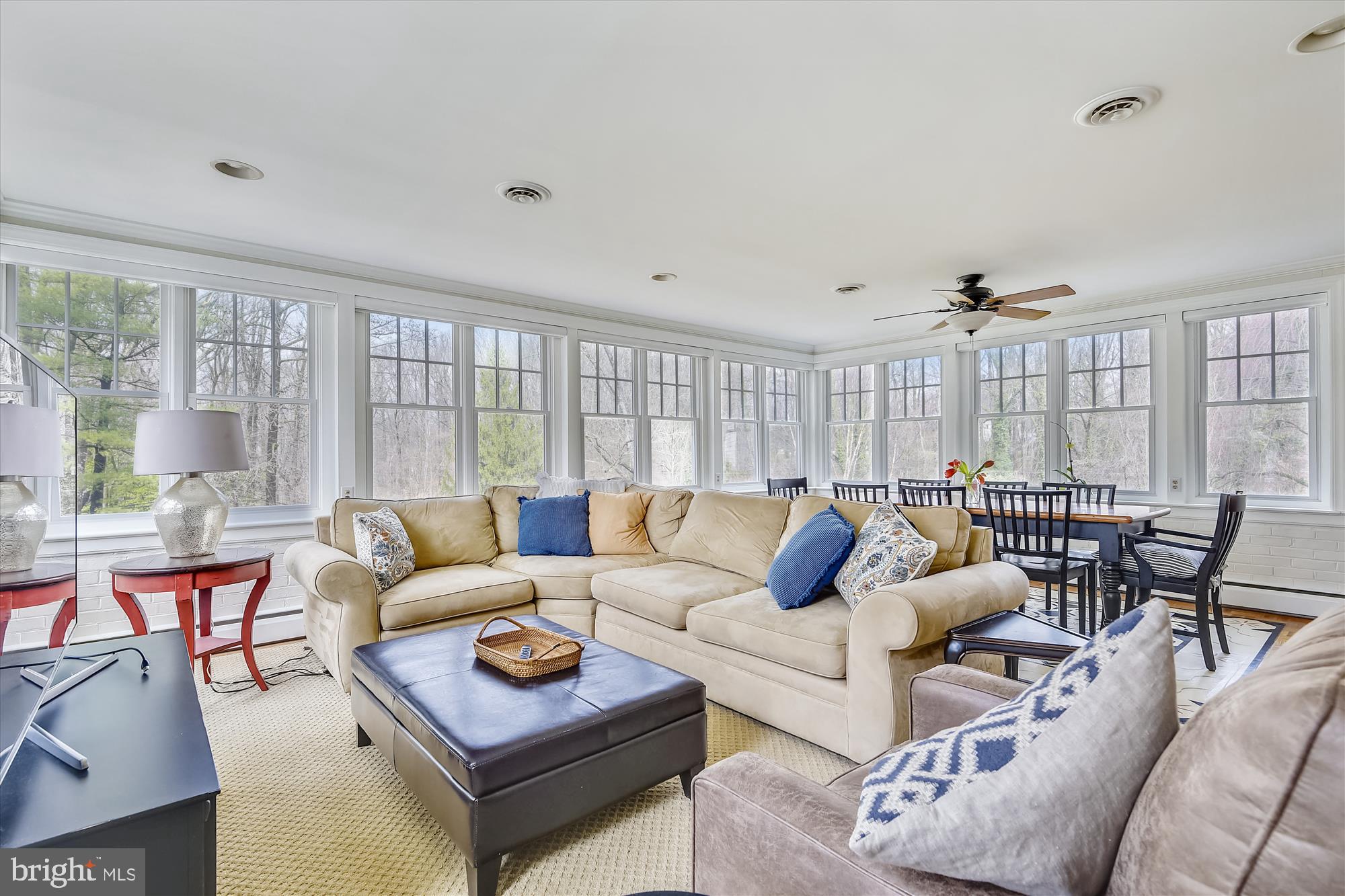 RUXTON - Residential