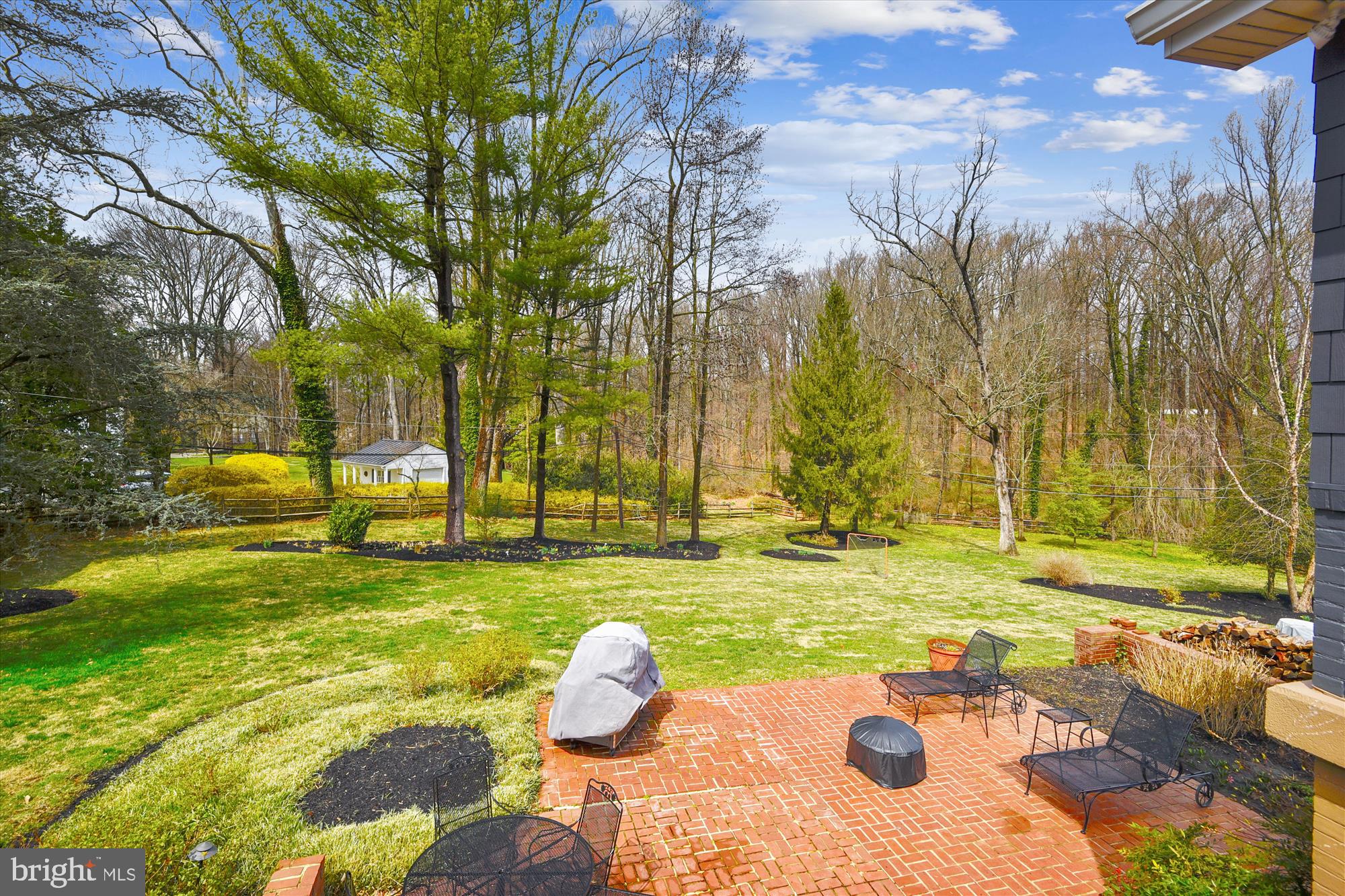 RUXTON - Residential