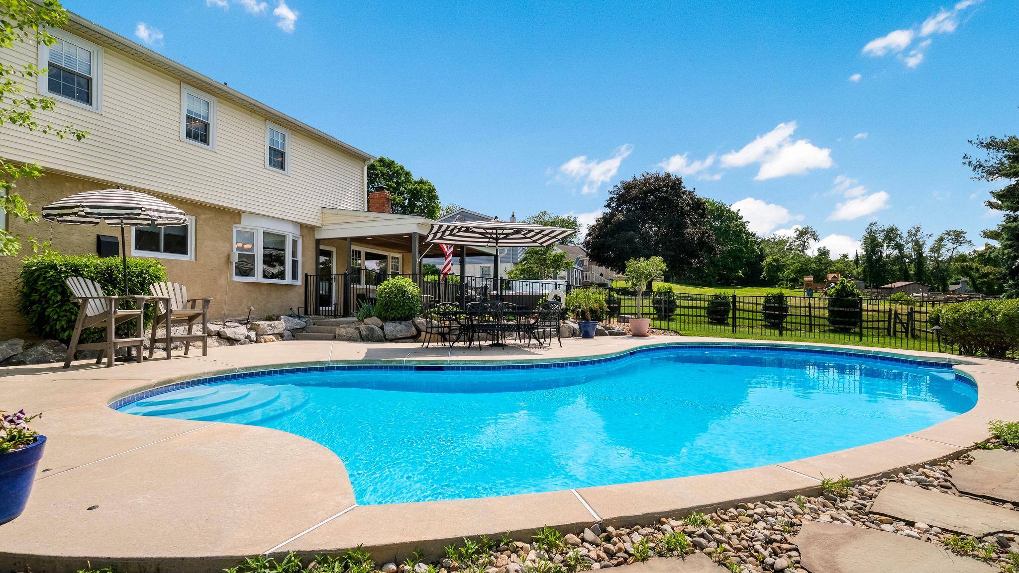 COLLEGE PARK - Residential
