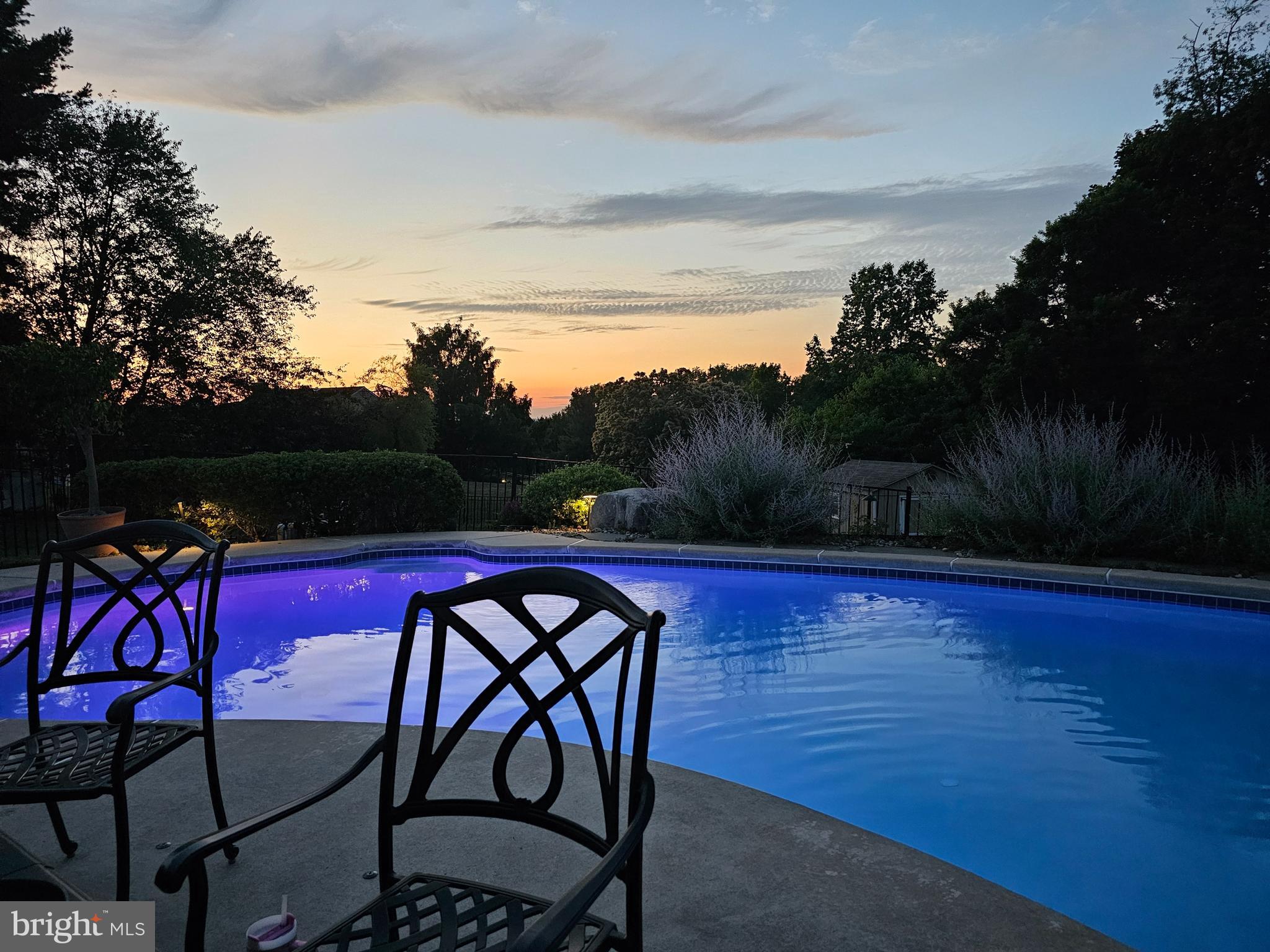 COLLEGE PARK - Residential