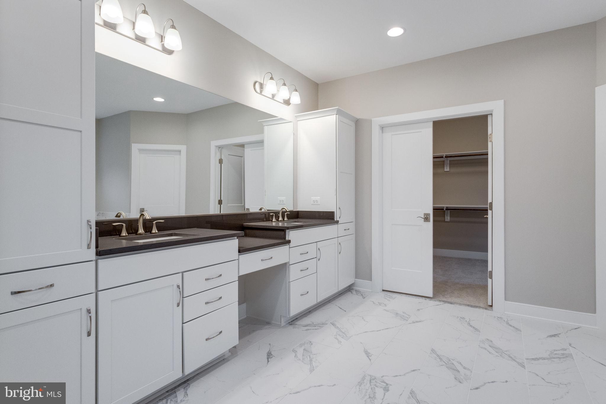 OAK VALLEY ESTATES - Residential