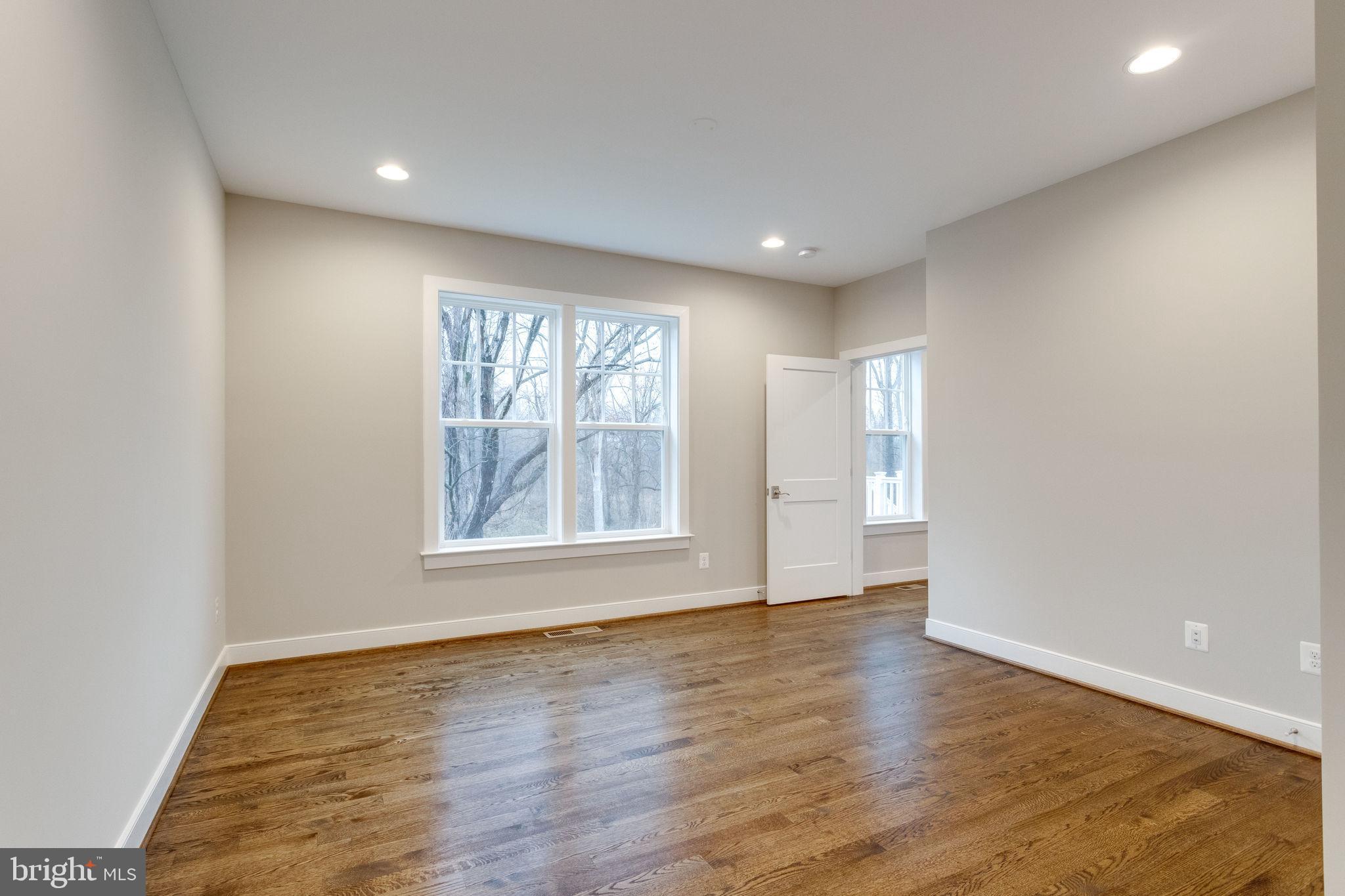 OAK VALLEY ESTATES - Residential