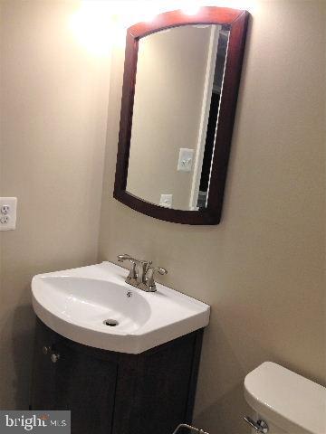 PERRY HALL - Residential