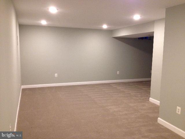 PERRY HALL - Residential