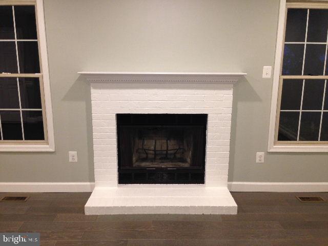 PERRY HALL - Residential