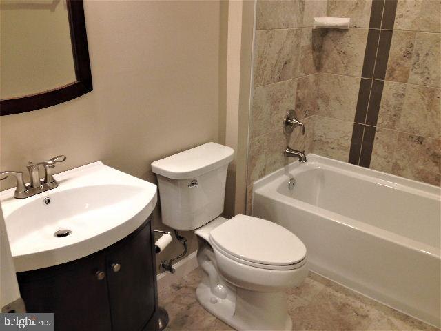 PERRY HALL - Residential