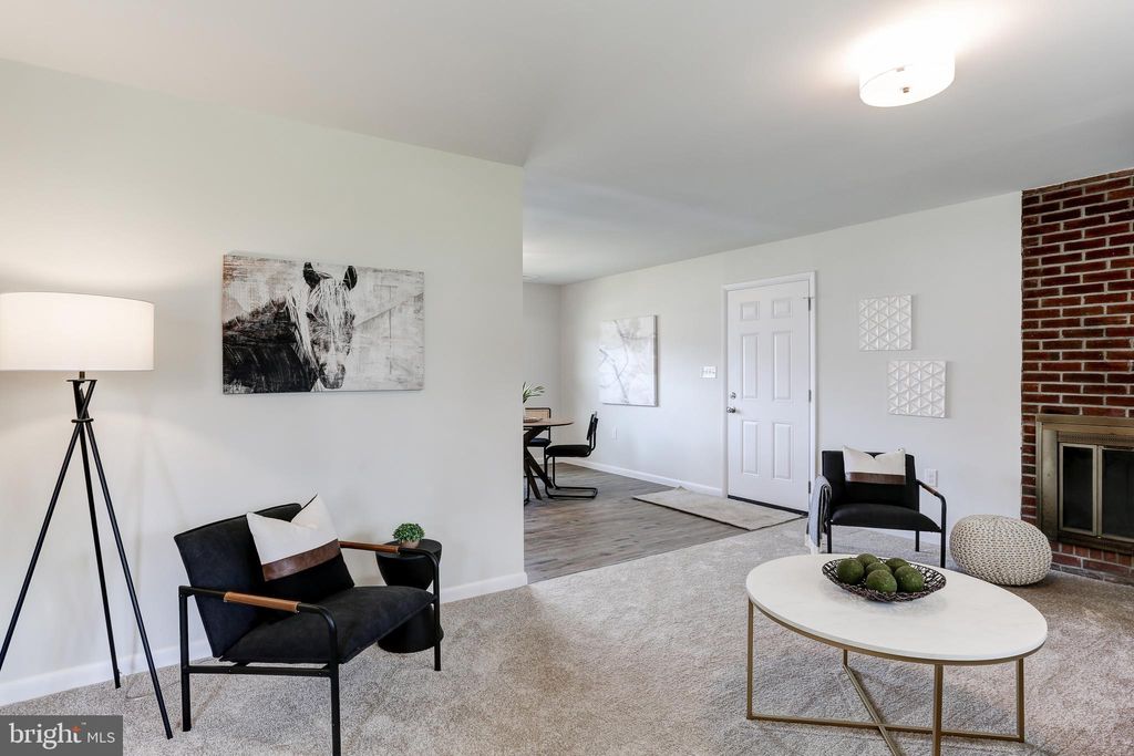 Photo of 340 N 6th Street, Columbia, PA 17512 (MLS # PALA2048940)