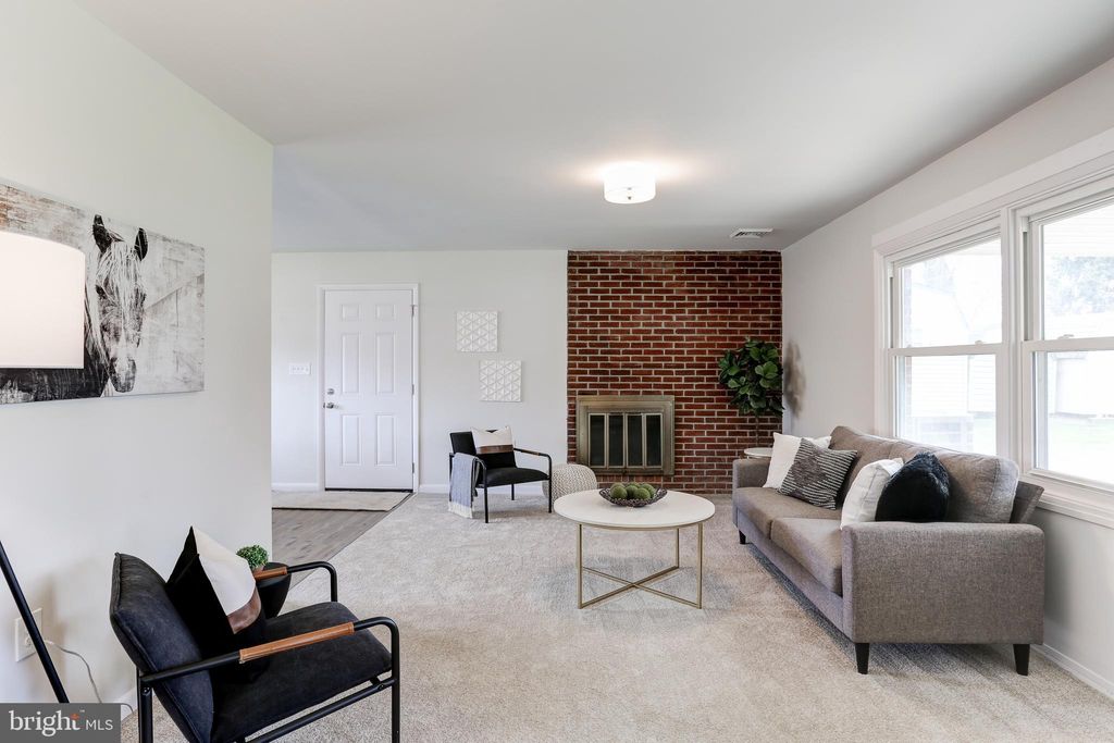 Photo of 340 N 6th Street, Columbia, PA 17512 (MLS # PALA2048940)