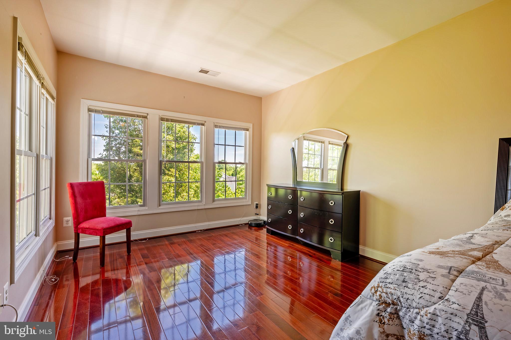 PIEDMONT SOUTH - Residential