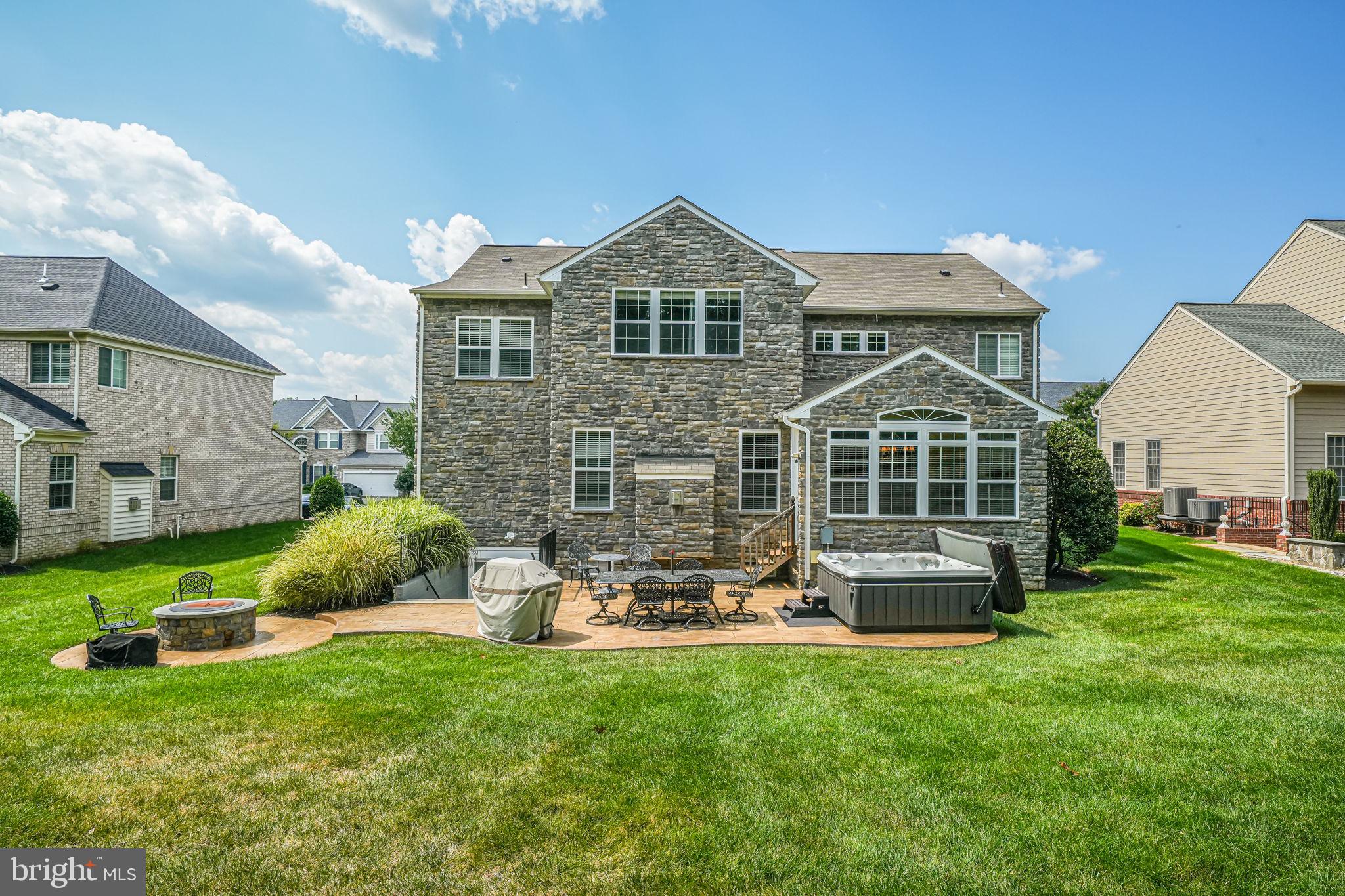 REGENTS AT LAKE MANASSAS - Residential