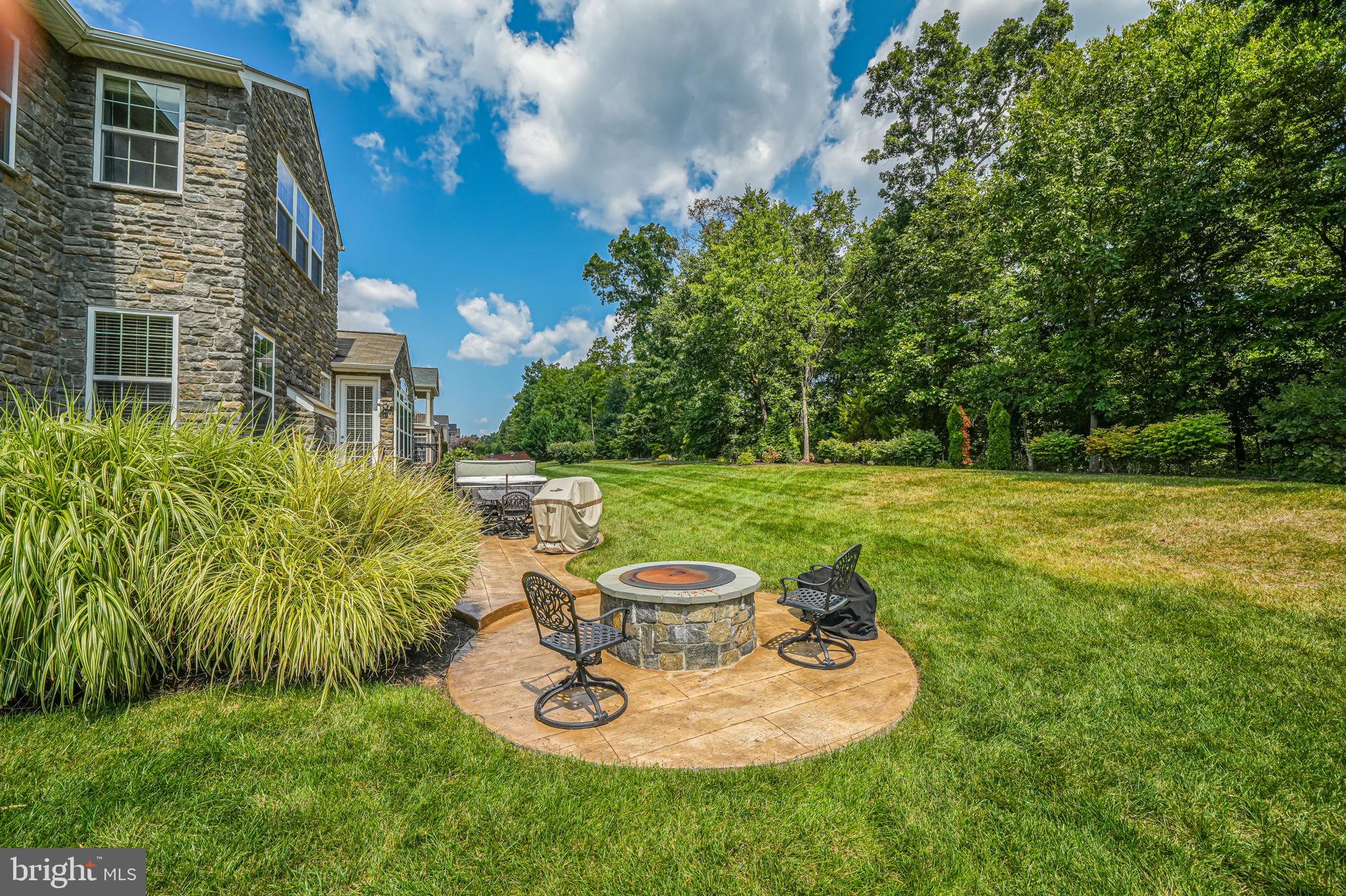 REGENTS AT LAKE MANASSAS - Residential