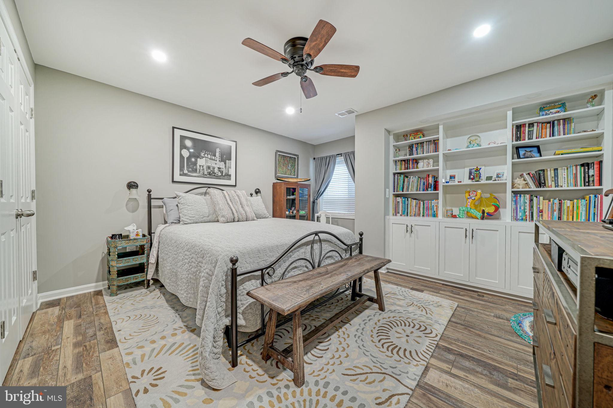 REGENTS AT LAKE MANASSAS - Residential