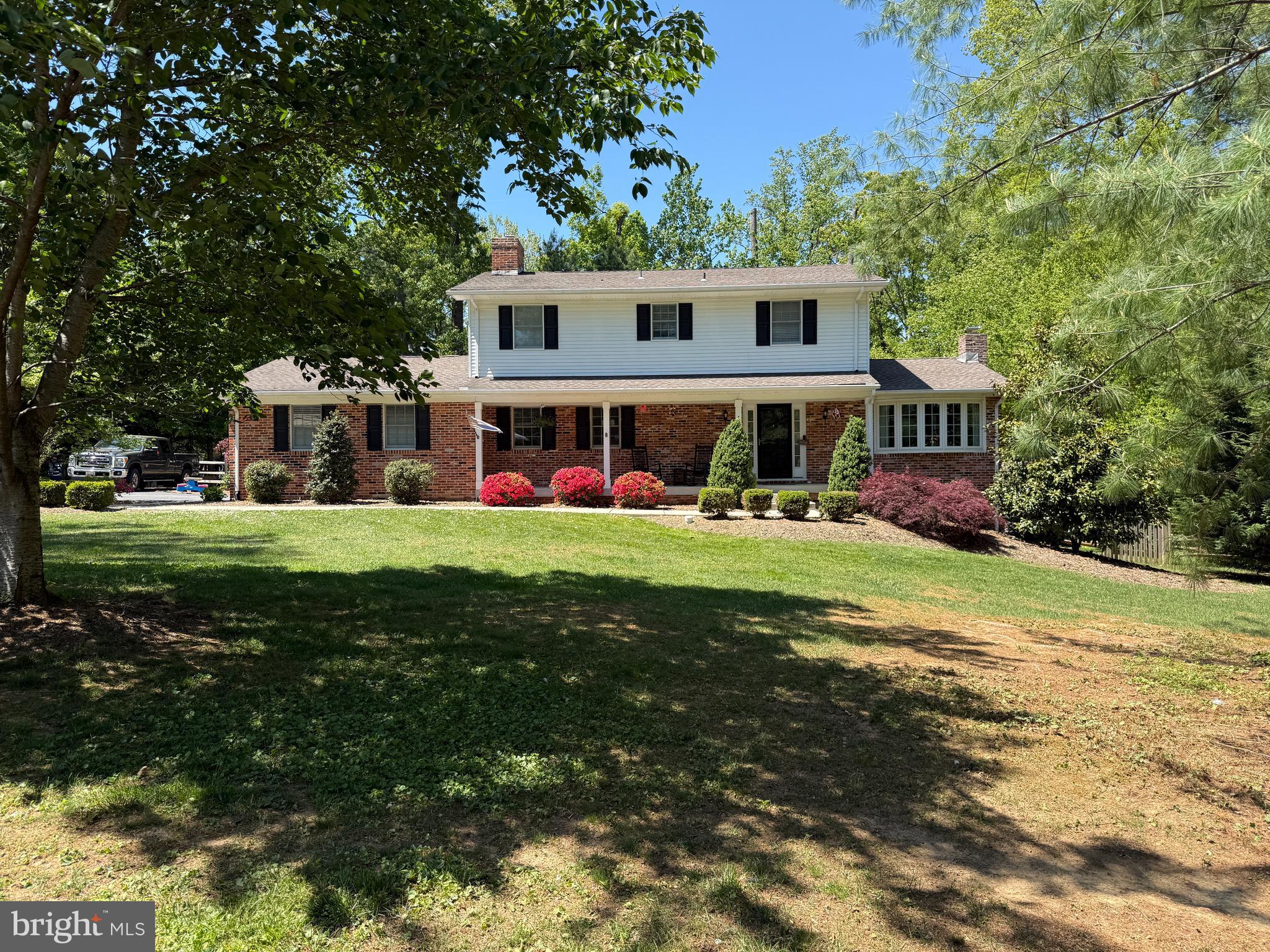 1000 LONDONDERRY DRIVE