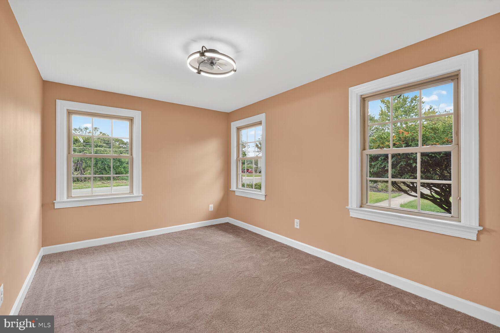 SWANN ROAD - Residential