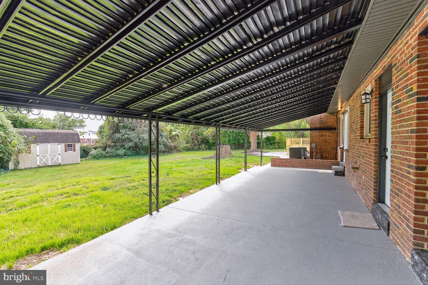 SWANN ROAD - Residential