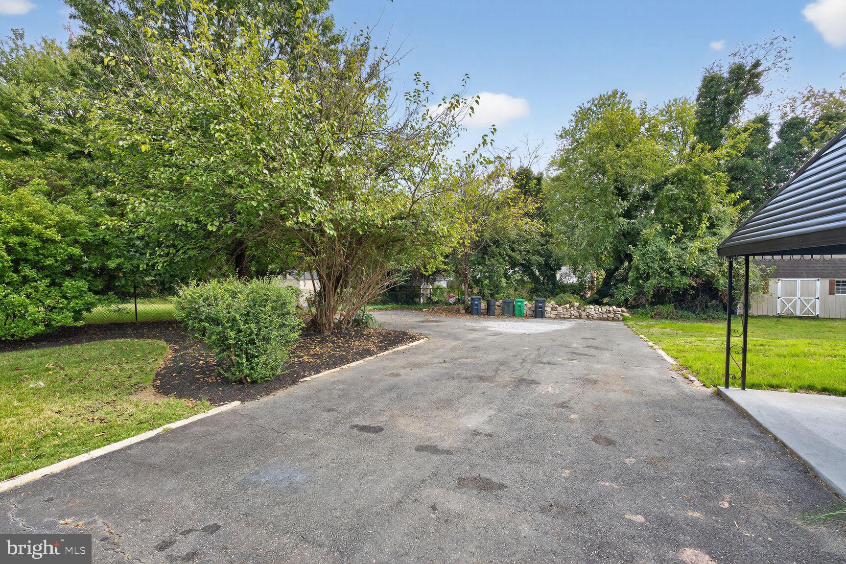 SWANN ROAD - Residential