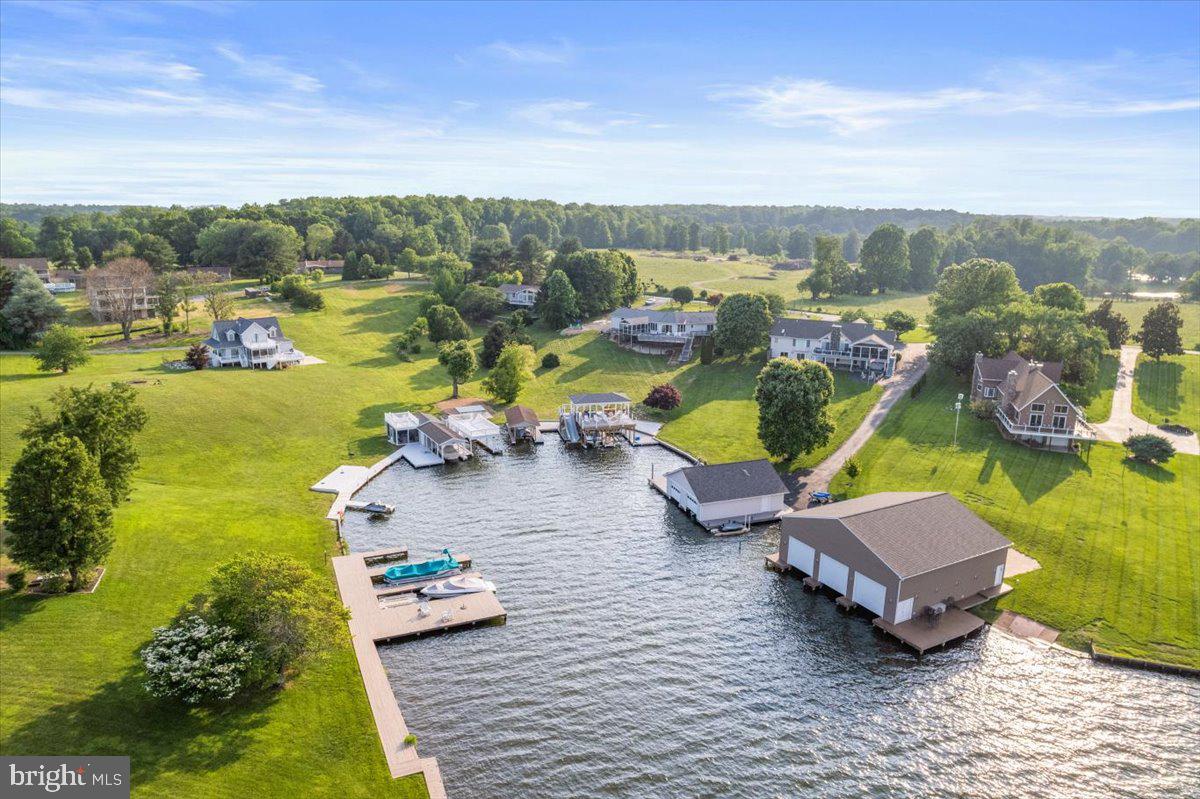 TARA WOODS - Residential