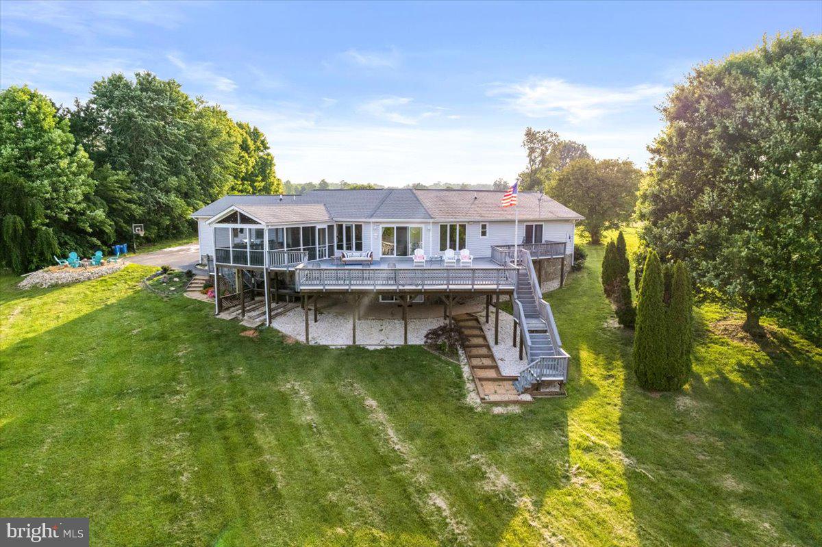 TARA WOODS - Residential