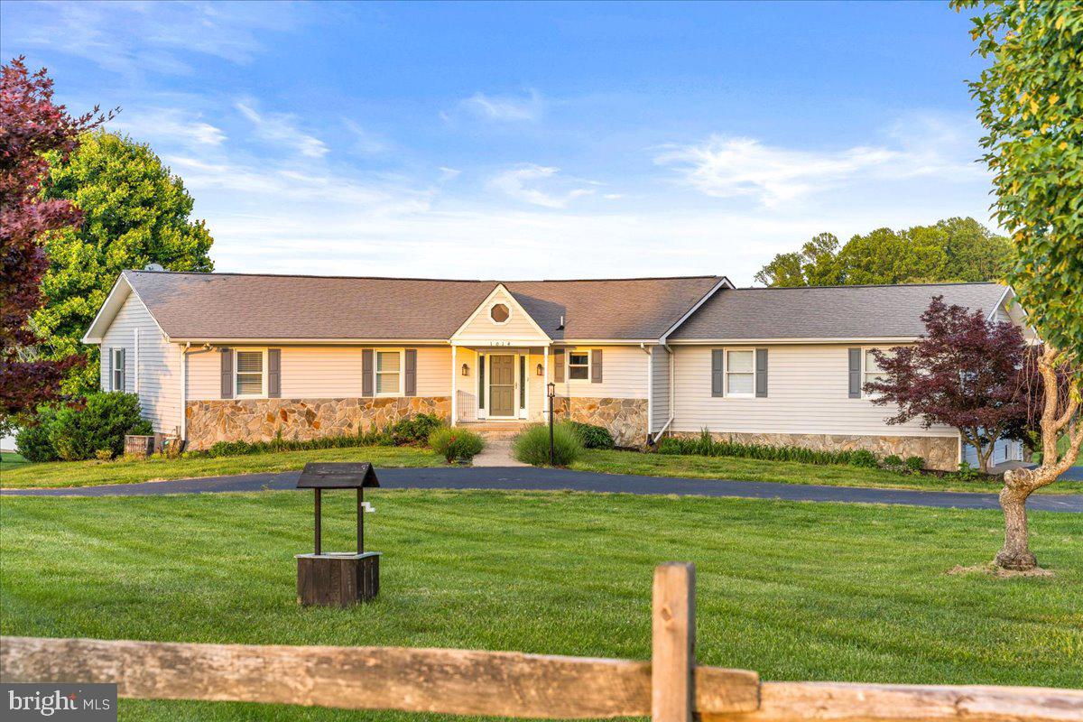 TARA WOODS - Residential