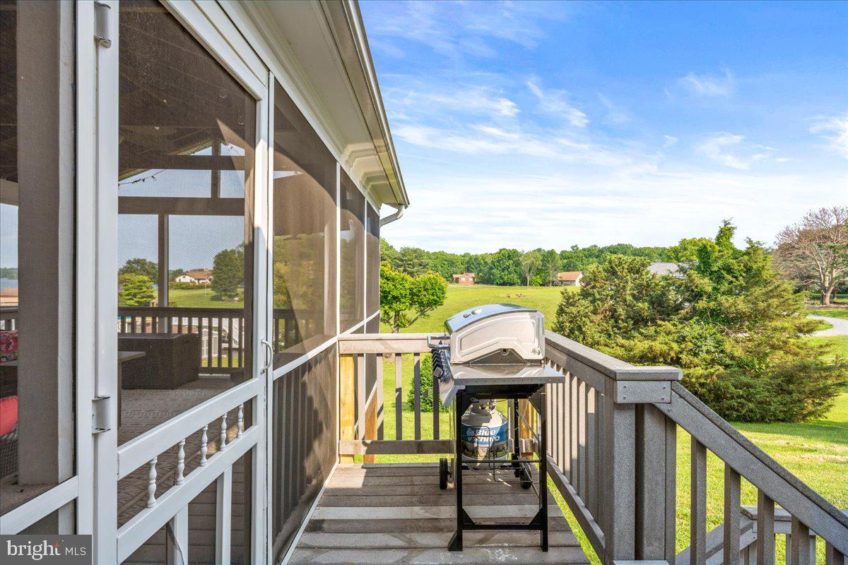 TARA WOODS - Residential