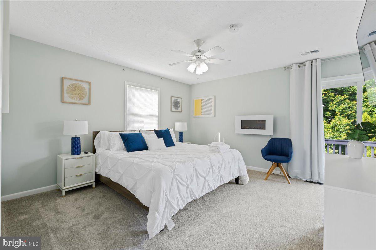 TARA WOODS - Residential