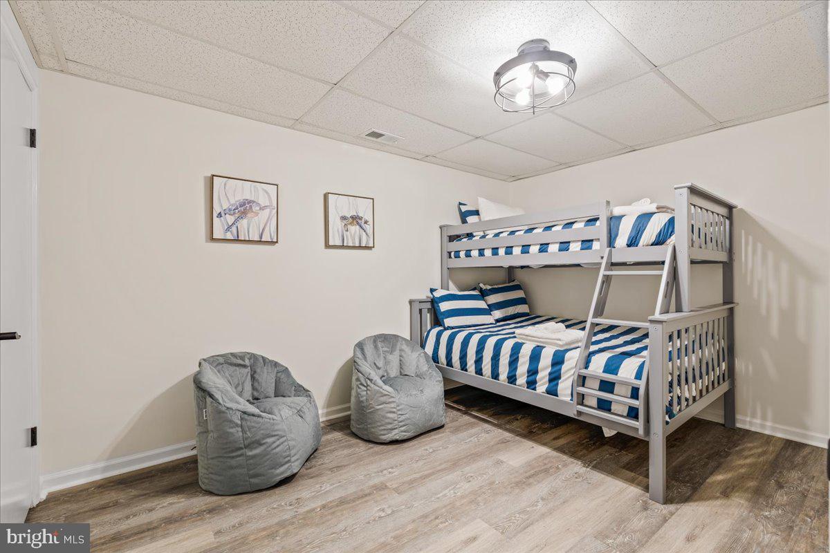 TARA WOODS - Residential