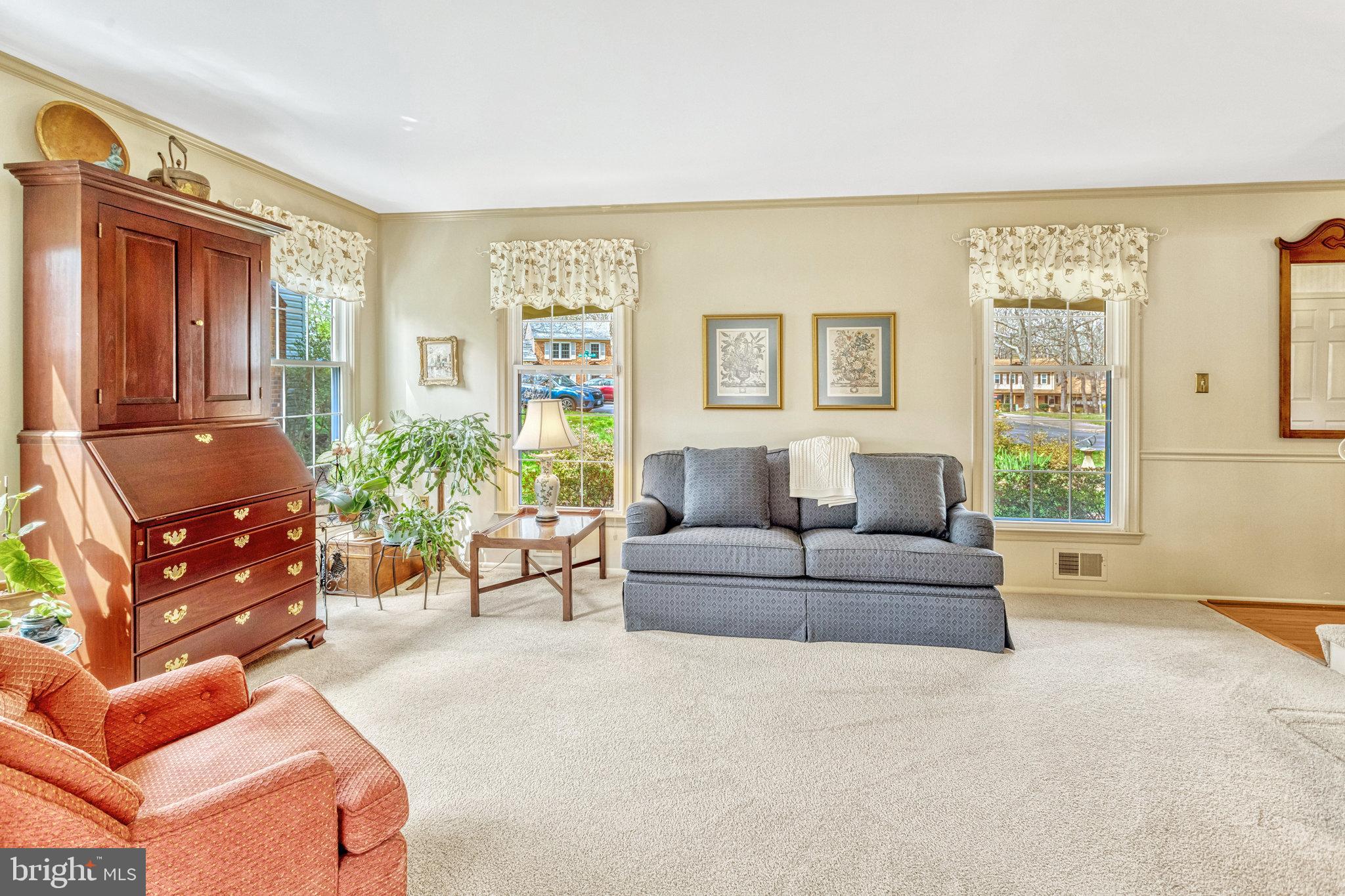 LAKE RIDGE - Residential