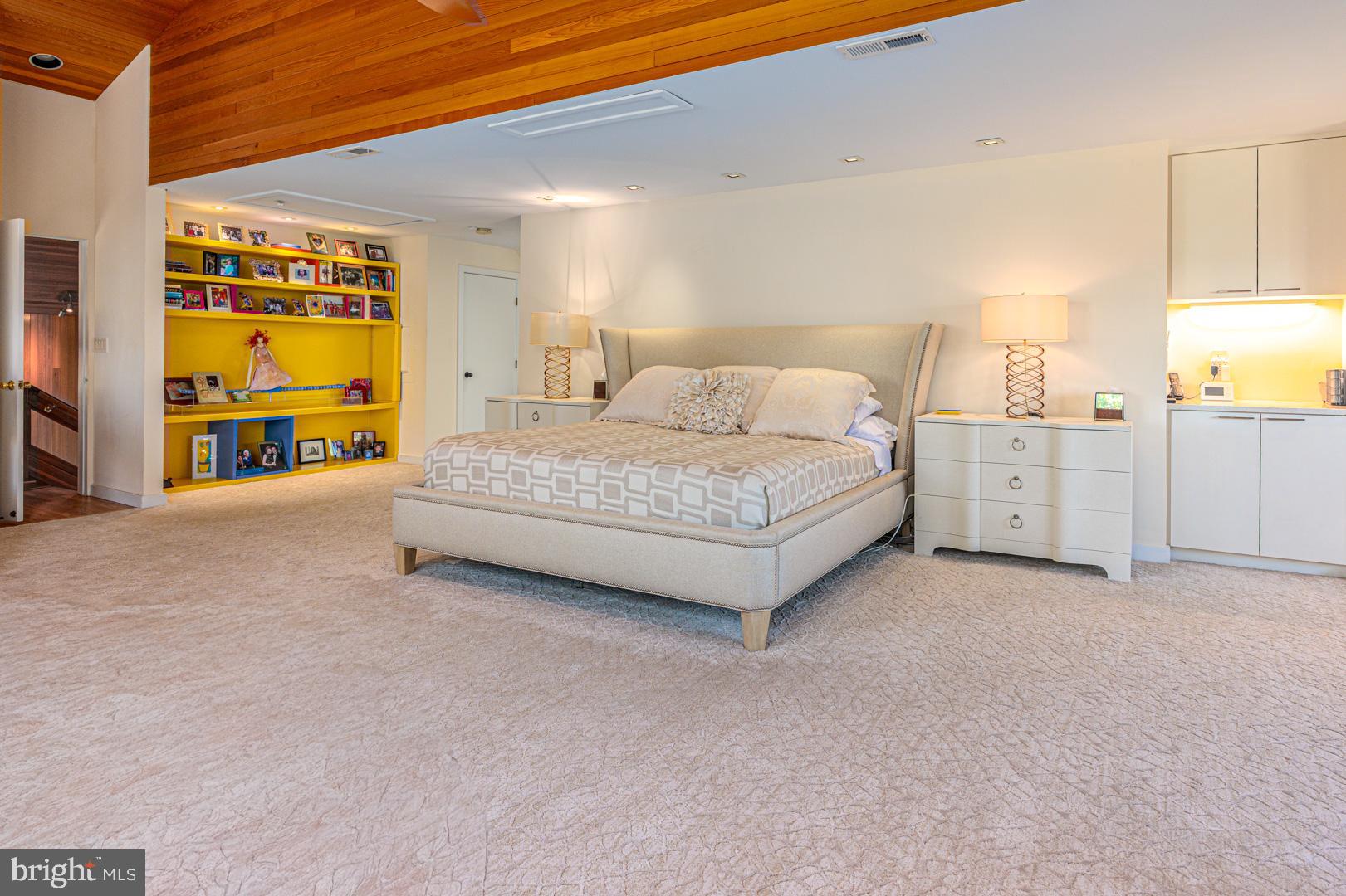 BENNETT POINT - Residential