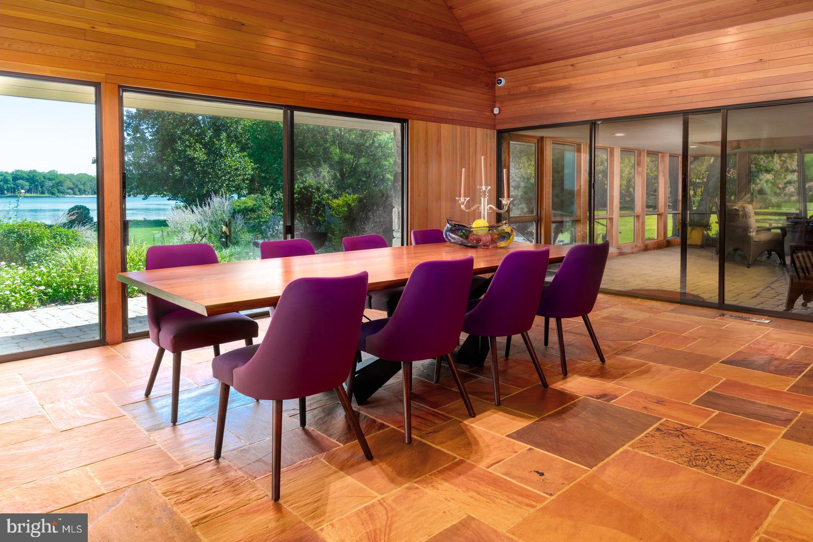 BENNETT POINT - Residential